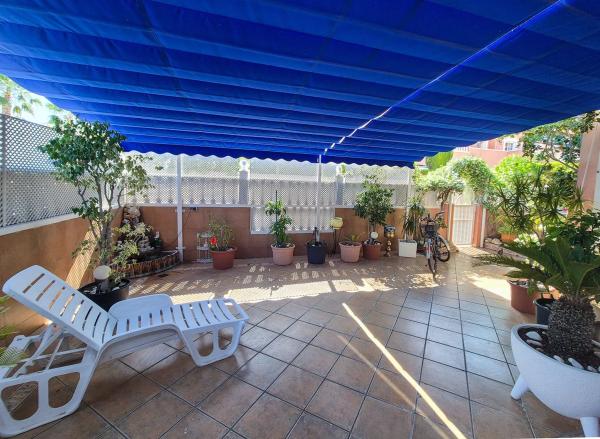 Chalet adosado en avenida Zaragoza, 25