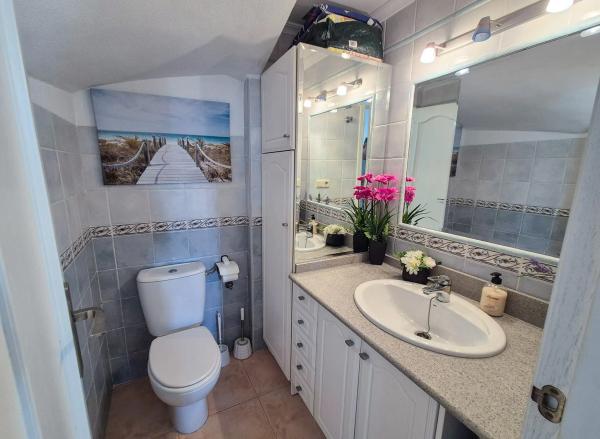 Chalet adosado en avenida Zaragoza, 25