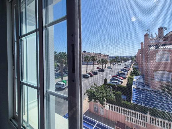 Chalet adosado en avenida Zaragoza, 25