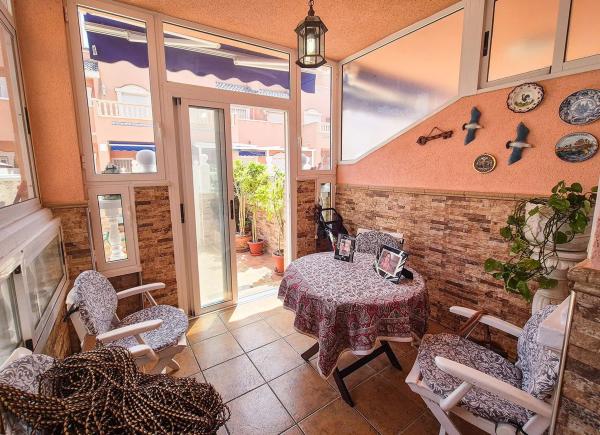 Chalet adosado en avenida Zaragoza, 22