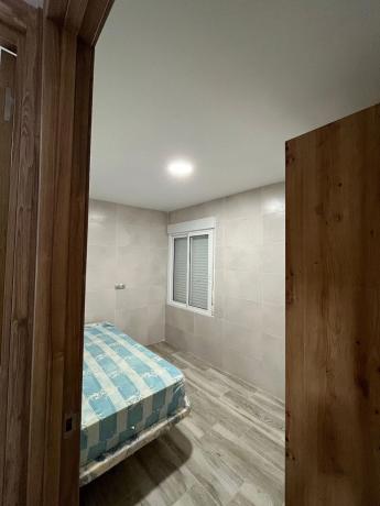 Piso en calle Villena, 12