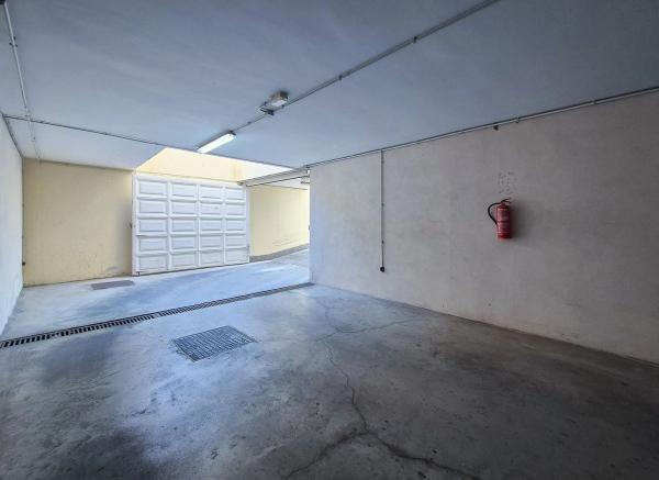 Chalet adosado en calle Gerona, 7