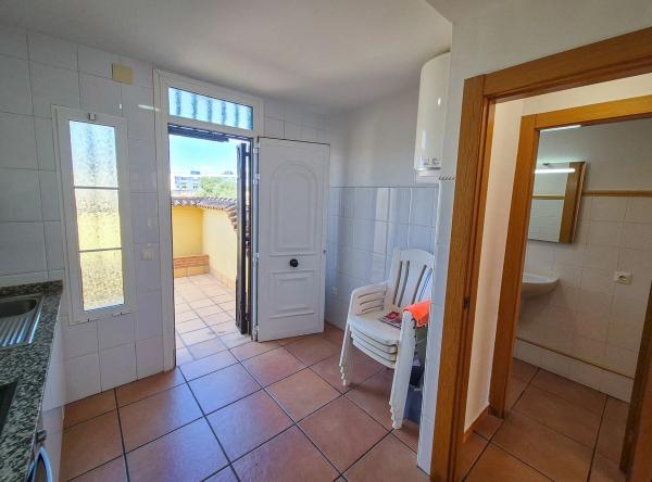 Chalet adosado en calle Gerona, 7