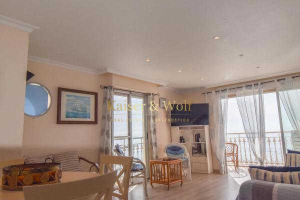 Piso en calle Campoamor