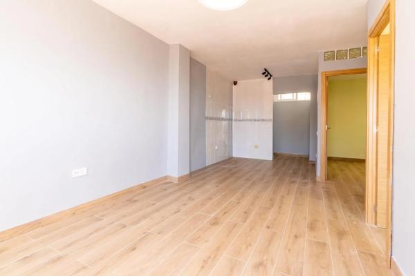 Piso en calle Bolonia