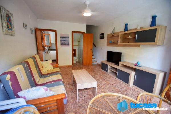 Chalet adosado en avenida Albacete, 117