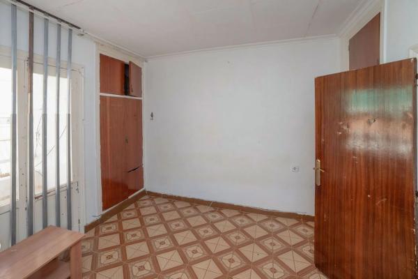 Piso en calle D. José Canales Cascales