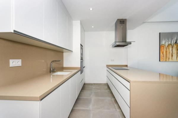 Chalet adosado en calle Manuel de Falla