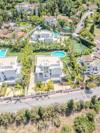 Las Lomas del Marbella Club, Marbella Golden Mile