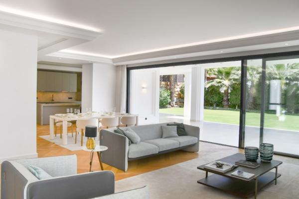 Las Lomas del Marbella Club, Marbella Golden Mile