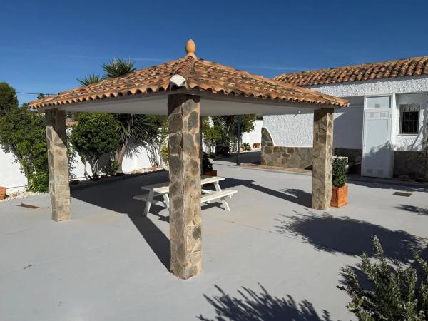 Casa independiente en calle Alcoraya s/n