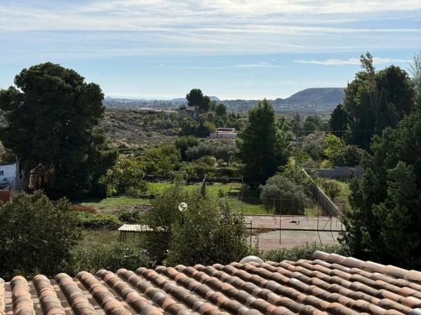 Casa independiente en calle Alcoraya s/n