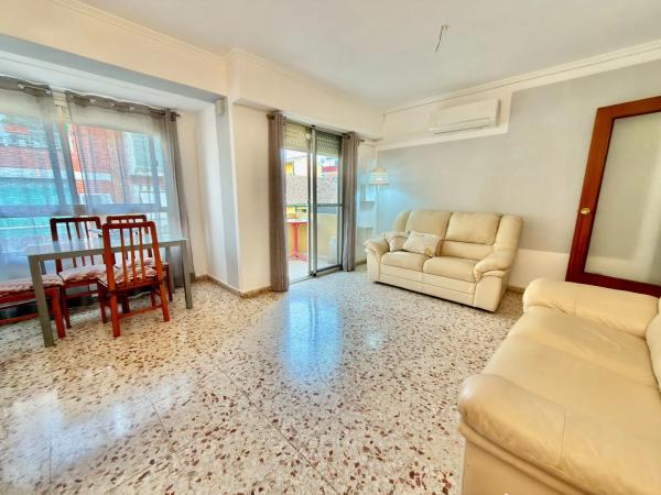 Piso en CL Andromeda