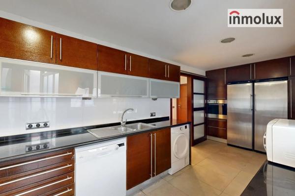 Ático en Isabel La Católica