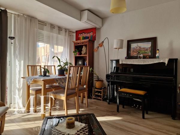 Piso en CL Doscientos Los, 39