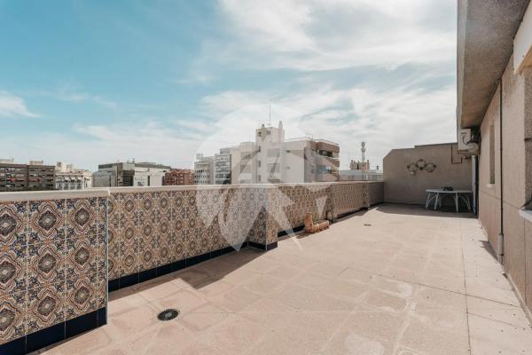 Ático en calle Alcalde Ramón Hernández