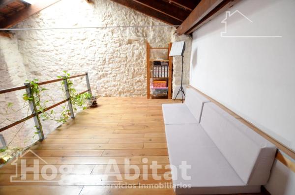 Casa independiente en calle Pérez Medina