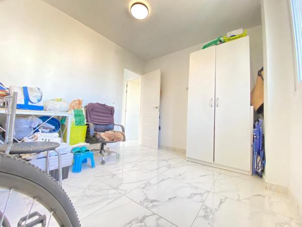 Piso en calle Pedreguer, 5