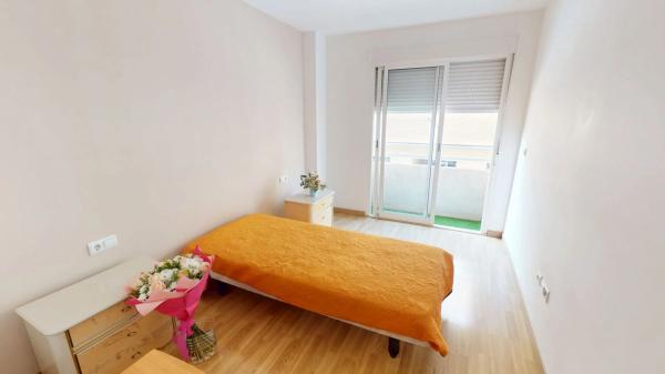 Piso en calle Angelina Bendito