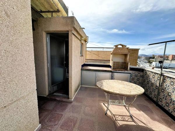 Ático en Barrio Alipark