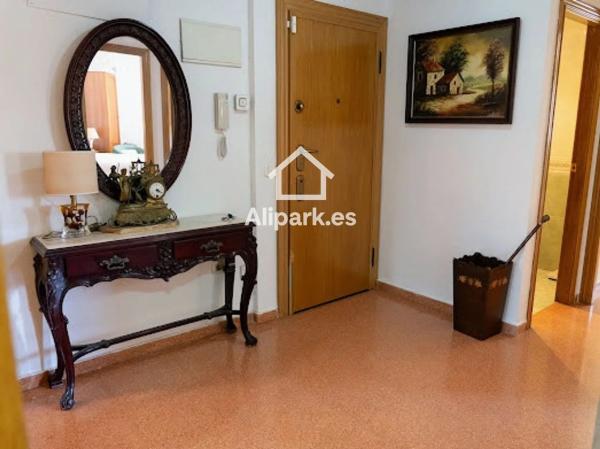 Piso en glorieta del Músico Emilio Álvarez Antón