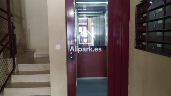 Piso en glorieta del Músico Emilio Álvarez Antón