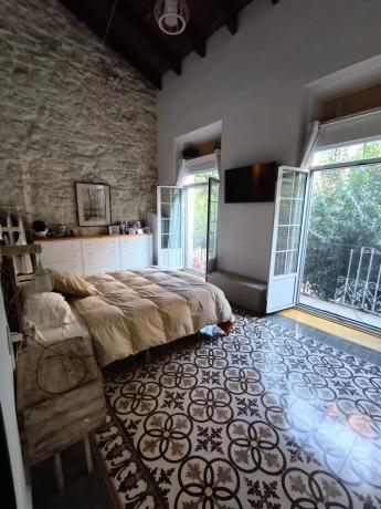 Casa independiente en calle Pérez Medina