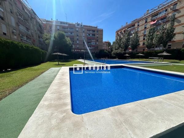 Piso en calle Metge Pedro Herrero