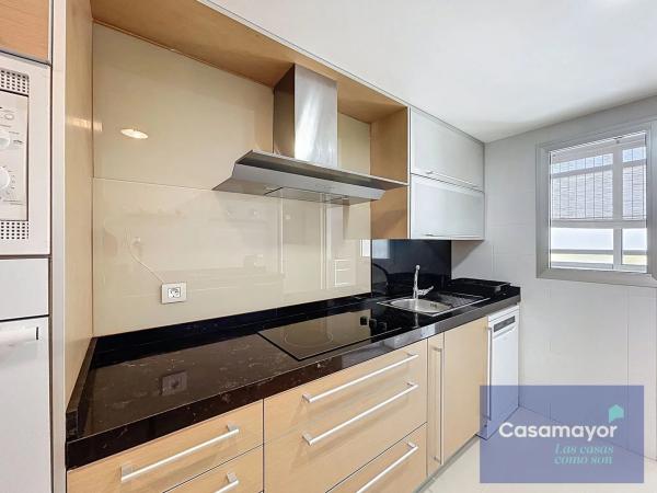 Piso en calle José Ramón Pomares