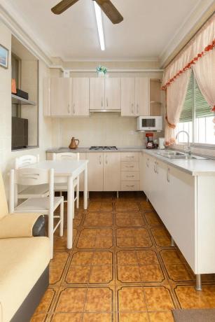 Casa independiente en calle de Monóvar