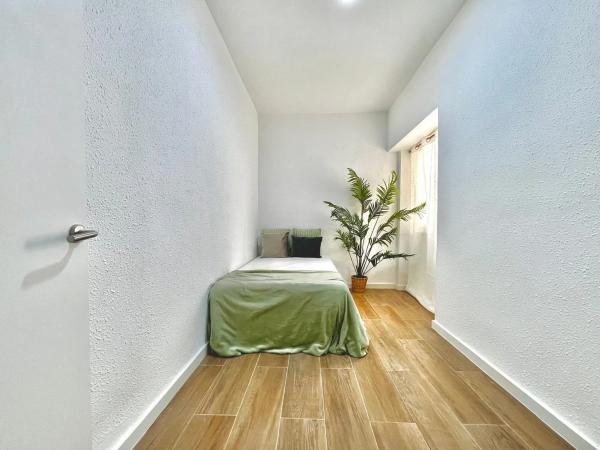 Piso en CL Aldebaran, 54