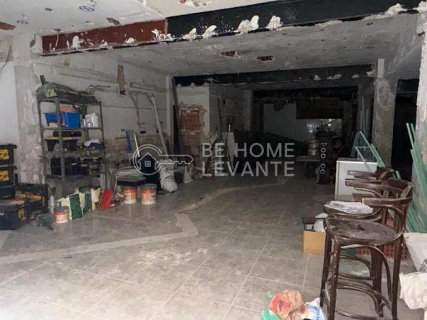 Estudio en Barrio Carolinas Bajas