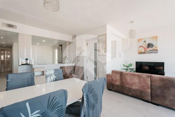 Piso en avenida Alcoi