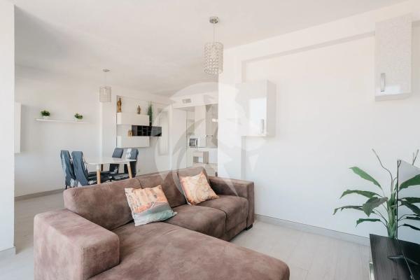 Piso en avenida Alcoi