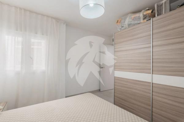 Piso en avenida Alcoi