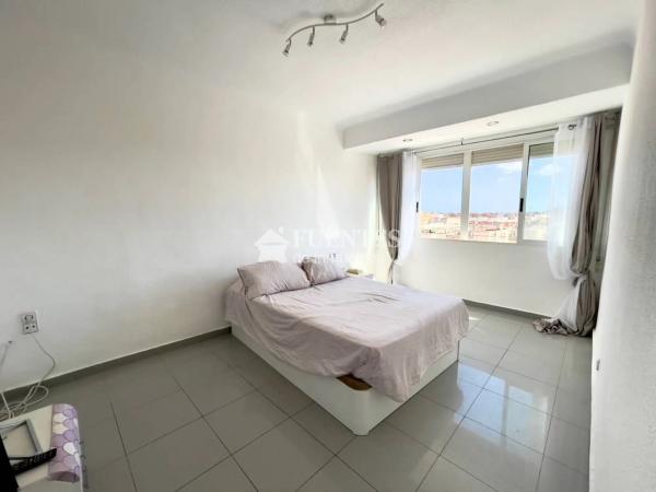 Ático en calle Montero Ríos