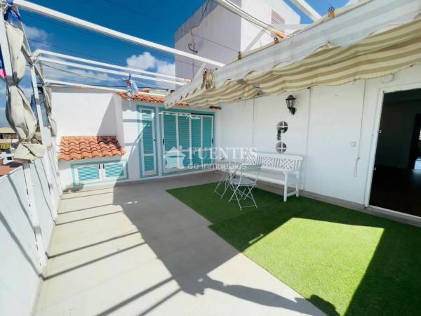 Ático en calle Montero Ríos