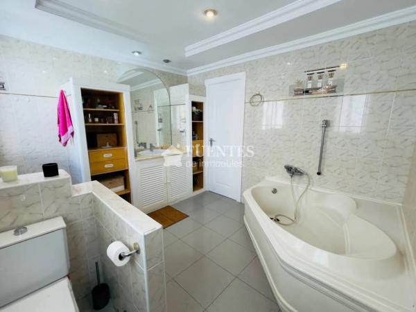 Ático en calle Montero Ríos