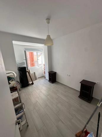 Piso en calle Jaime Segarra