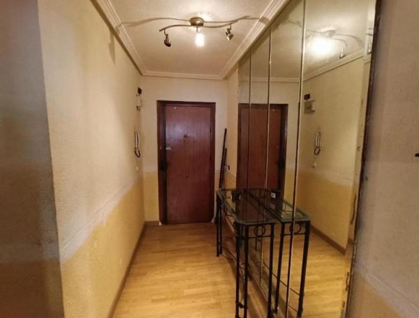 Piso en calle Ciudad de Bari