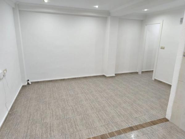 Piso en calle Alonso Cano