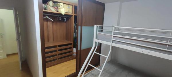 Piso en avenida Alcoi