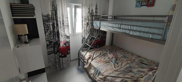 Piso en avenida Alcoi