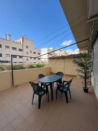 Piso en Barrio Carolinas Bajas