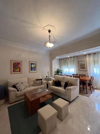 Piso en Barrio Carolinas Bajas