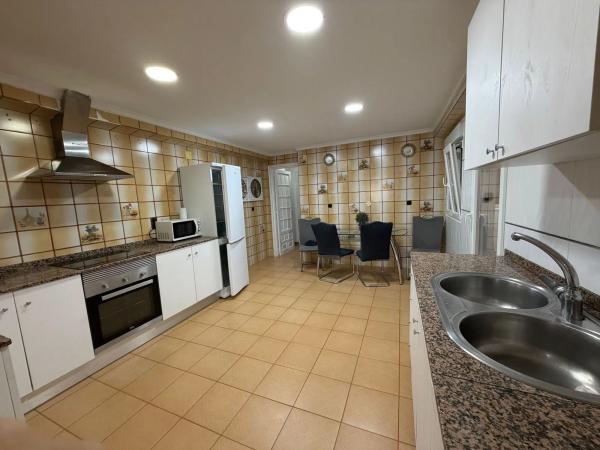 Piso en avenida Alcoi, 9