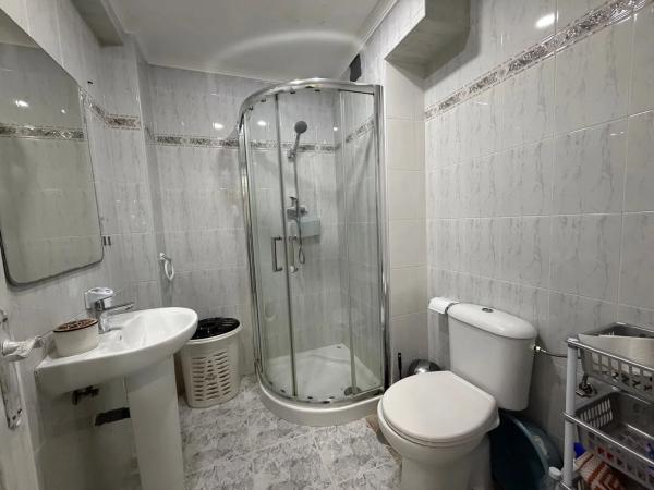 Piso en avenida Alcoi, 9