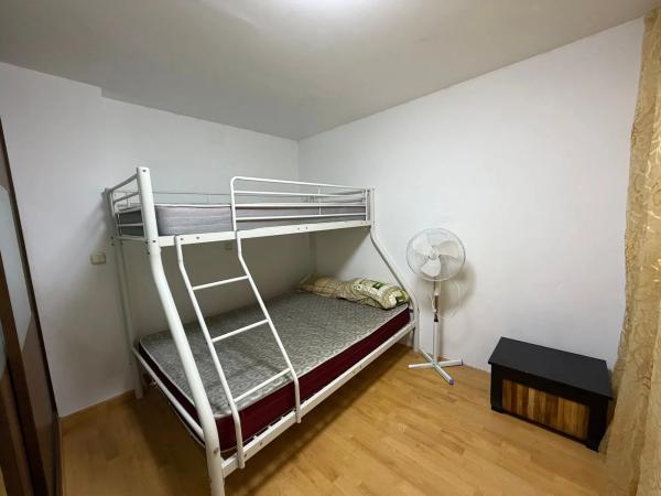 Piso en avenida Alcoi, 9