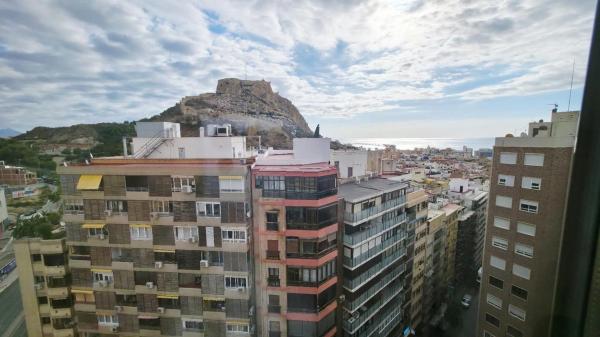 Piso en avenida Alfonso El Sabio