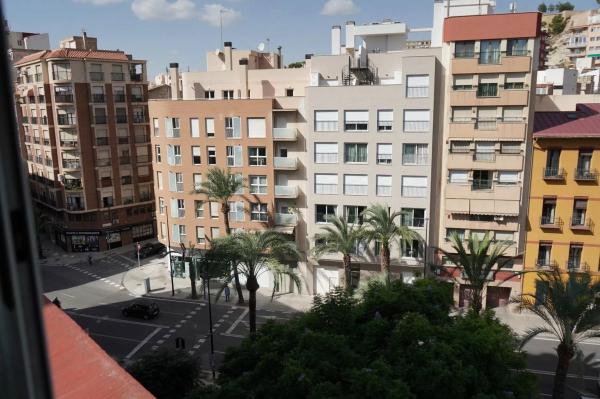 Piso en plaza Músico Óscar Tordera Iñesta, 1